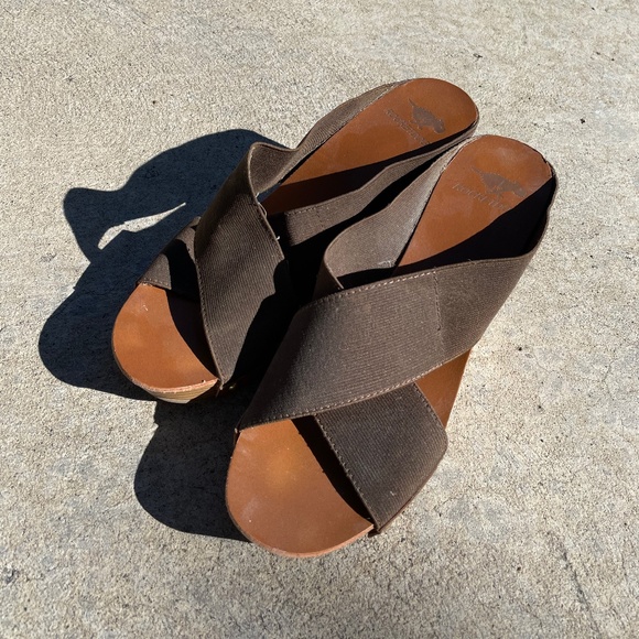 Rocket Dog Women's Sandals-Brown-Size 9 - Picture 1 of 1